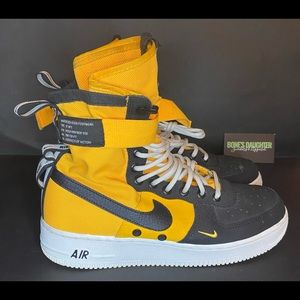 Nike SF Air Force 1 High "Laser Orange" Size 8 Men’s